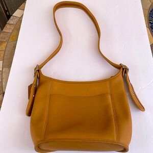 COACH Vintage KOD-9816 Leather Shoulder/Crossbody Bag